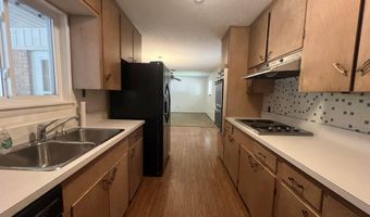 1522 Chris Dr, Benton, AR 72015