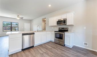 7204 SW Chestnut Hill Rd, Bentonville, AR 72713