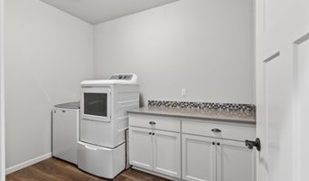 2988 NE Clearwater Dr, Albany, OR 97321