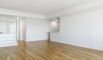 6 Whittier Place 17D, Boston, MA 02114
