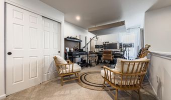 926 Darlington Creek Dr, Alexandria, KY 41001