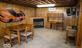 5701 Garden Dr, Indianapolis, IN 46217