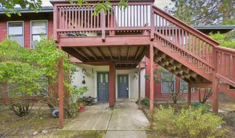 721 N Main St, Ashland, OR 97520