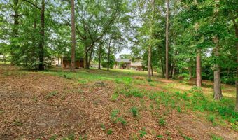 106 Welsh St, Camden, SC 29020