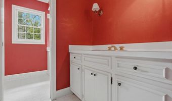 519 Meadowlark Dr, Albany, GA 31707
