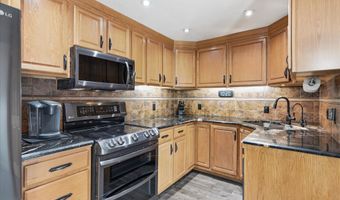 1218 5th Ave, Anoka, MN 55303