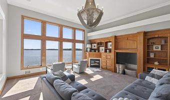 21501 Lake George Blvd, Oak Grove, MN 55303