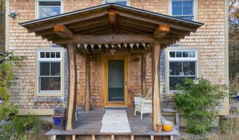 137 Pleasant Valley Rd, Brattleboro, VT 05301