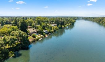 3317 Riverside Dr, Anderson, CA 96007