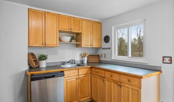 108 Central St 108, Acton, MA 01720