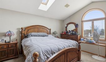 1700 E TRACIA Ln, Appleton, WI 54911