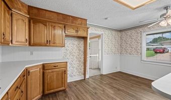 4112 E Frank Phillips Blvd, Bartlesville, OK 74006