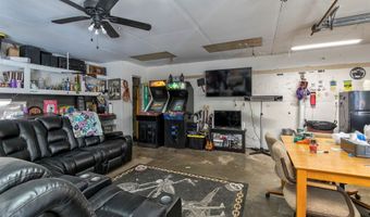 705 17th Ave SW, Altoona, IA 50009