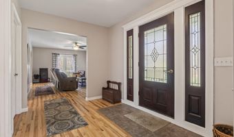 80 Maple St, Acton, ME 04001