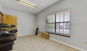 313 Abbey Ct, Biloxi, MS 39531