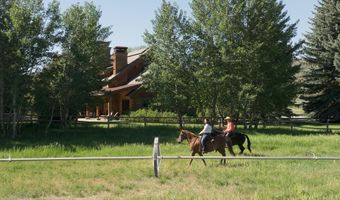 40 Fox Hollow Gulch Rd, Bellevue, ID 83313