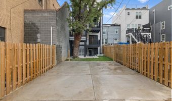 3916 8TH St NW B, Washington, DC 20011