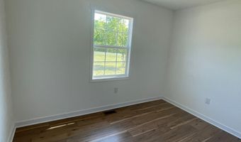 212 Cornfield Ln, Appomattox, VA 24522