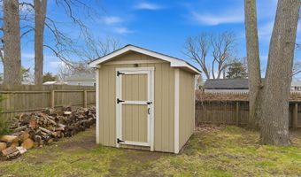 39 Harborage Ave, Bayville, NJ 08721