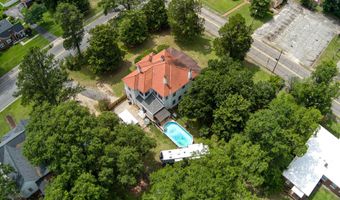 626 Hagood Ave, Barnwell, SC 29812