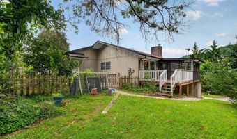 823 Birdie Dr, Abingdon, VA 24211