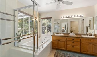 10525 Burned Oak Ln, Escondido, CA 92026