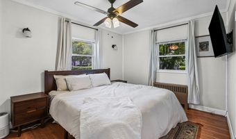 24 Westlyn Ct, Albany, NY 12203