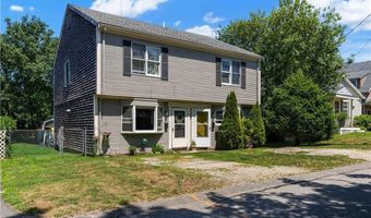 43 Garfield St, Newport, RI 02840