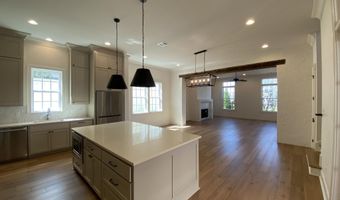 2110 Belfleur St, Baton Rouge, LA 70808