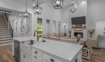 313 Rosedown Ln, Stonewall, LA 71078