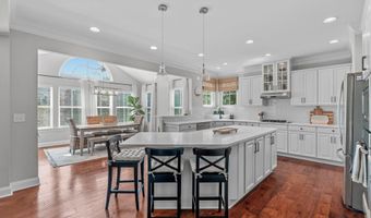 1813 Venezia Way, Apex, NC 27502