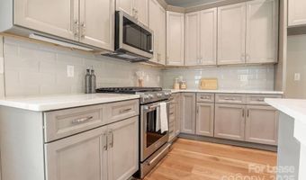 21 Craftsman Overlook Rdg, Arden, NC 28704