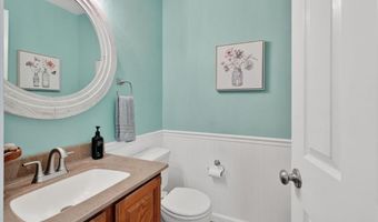 1457 Greenfield Crossing Ct, Ballwin, MO 63021
