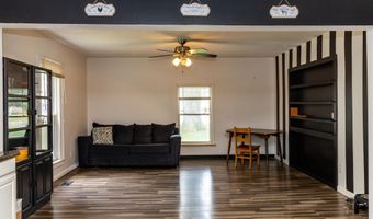 1193 Seneca St, Adrian, MI 49221
