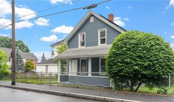 63 Prospect St, Lincoln, RI 02838