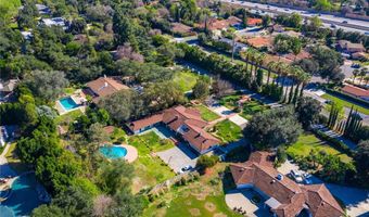 1127 W Foothill Blvd, Arcadia, CA 91006