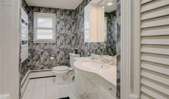 75 Selma St, Cranston, RI 02920