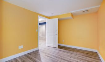 34 Peabody Dr, Brentwood, NH 03833