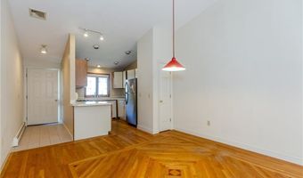 4 Scenery Ln, Johnston, RI 02919