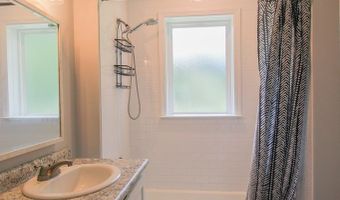 502 Hutchinson Ave, Adel, GA 31620