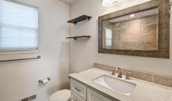 4 BROMLEY Ct, Atco, NJ 08004