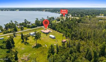 379 Lakepoint Rd, Alford, FL 32420