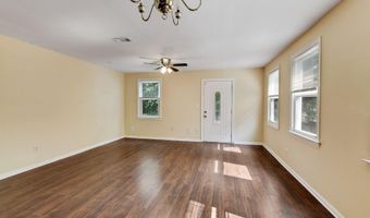 109 E REED Ave 1/2, Alexandria, VA 22305