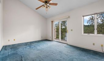 51 River Front Dr 3, Manchester, NH 03102