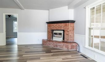 621 S Broadway Ave, Ada, OK 74820