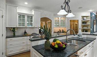 4 Brushwood Dr, Atkinson, NH 03811
