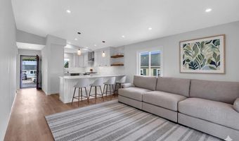 87 Ronald Ave S, Bayville, NJ 08721