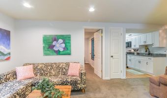 5336 WAPAKONETA Rd, Bethesda, MD 20816