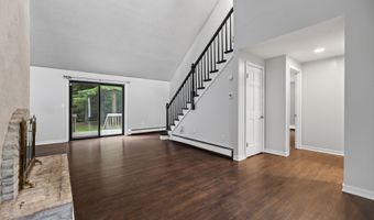 212 Cabin Rd, Colchester, CT 06415