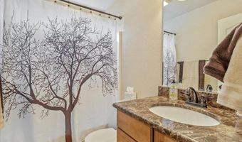 5254 SHADOW ROCK Dr, Cheyenne, WY 82009